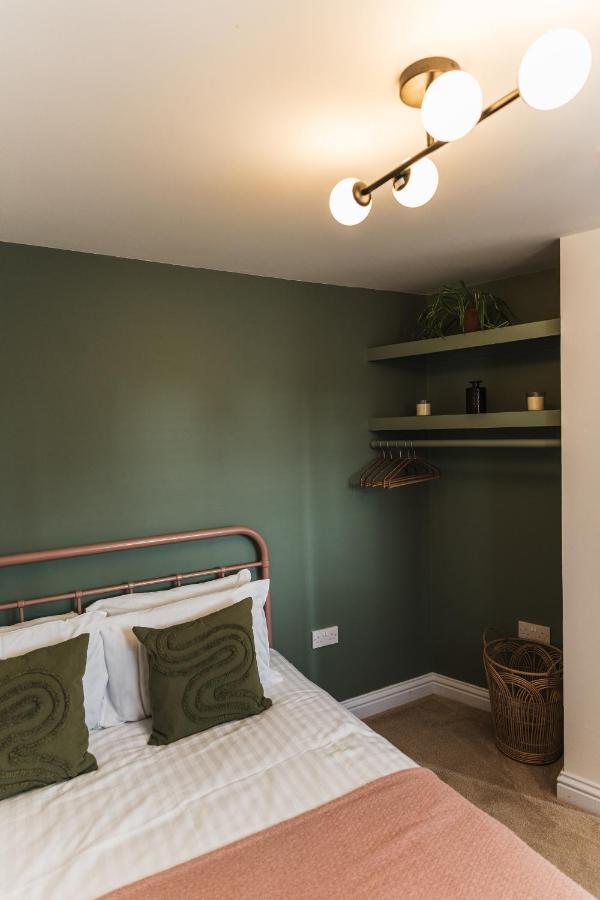 Wych Cottage, Striking 2 Bed, Parking, Ground Floor Flat - Step Free Somerton  Buitenkant foto