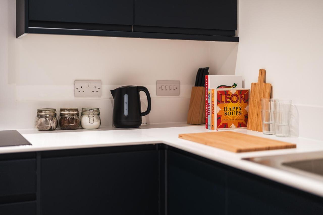 Wych Cottage, Striking 2 Bed, Parking, Ground Floor Flat - Step Free Somerton  Buitenkant foto