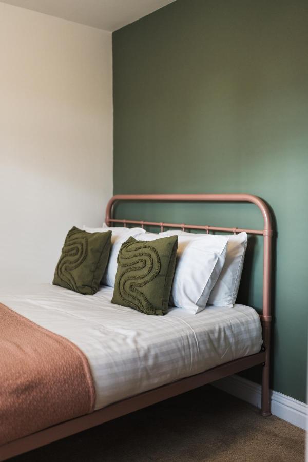 Wych Cottage, Striking 2 Bed, Parking, Ground Floor Flat - Step Free Somerton  Buitenkant foto