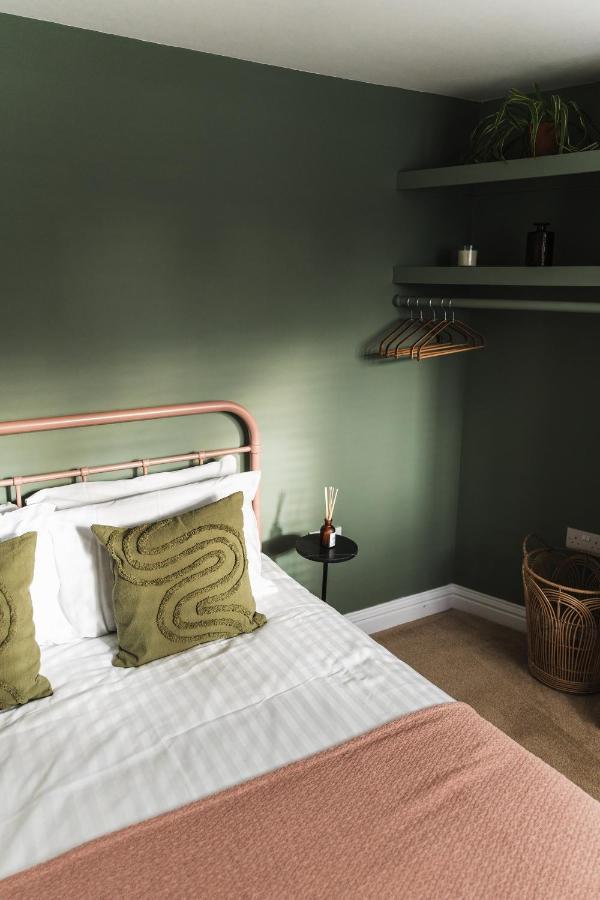 Wych Cottage, Striking 2 Bed, Parking, Ground Floor Flat - Step Free Somerton  Buitenkant foto
