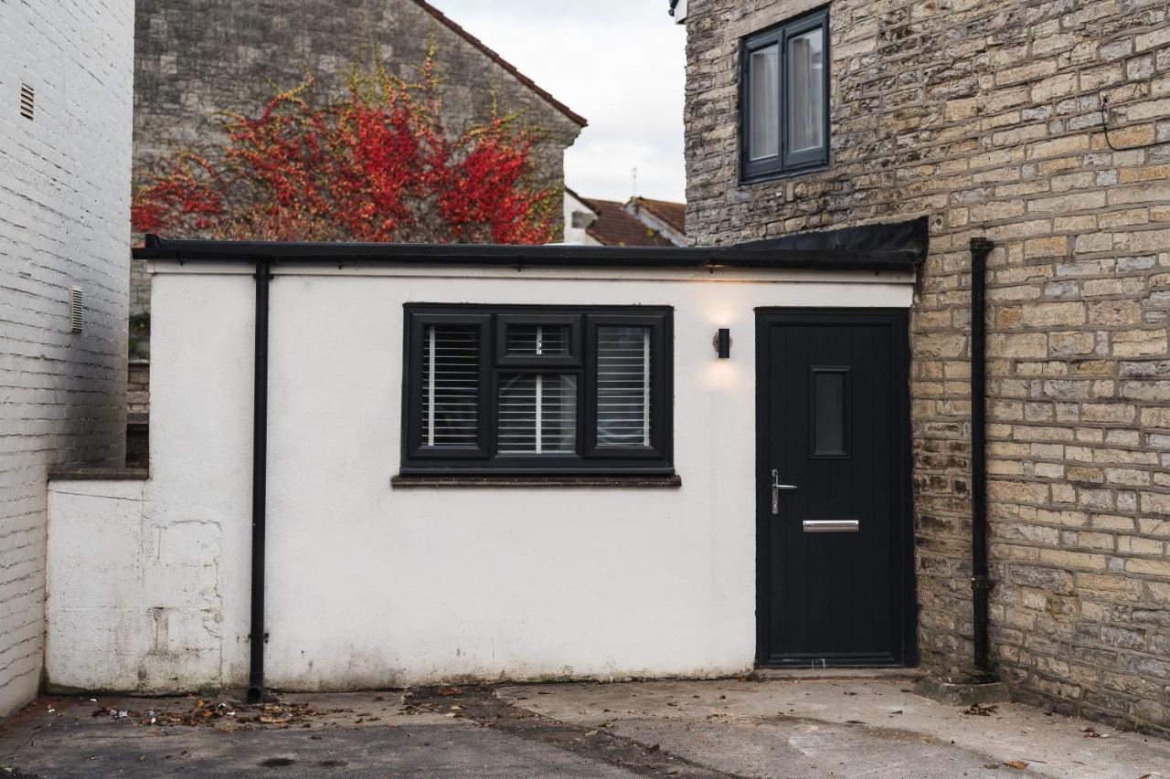 Wych Cottage, Striking 2 Bed, Parking, Ground Floor Flat - Step Free Somerton  Buitenkant foto