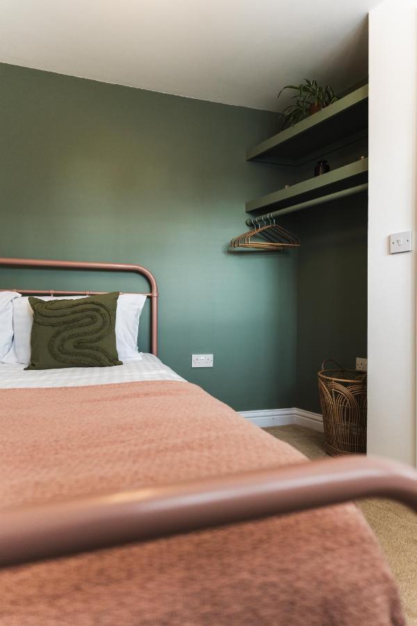 Wych Cottage, Striking 2 Bed, Parking, Ground Floor Flat - Step Free Somerton  Buitenkant foto